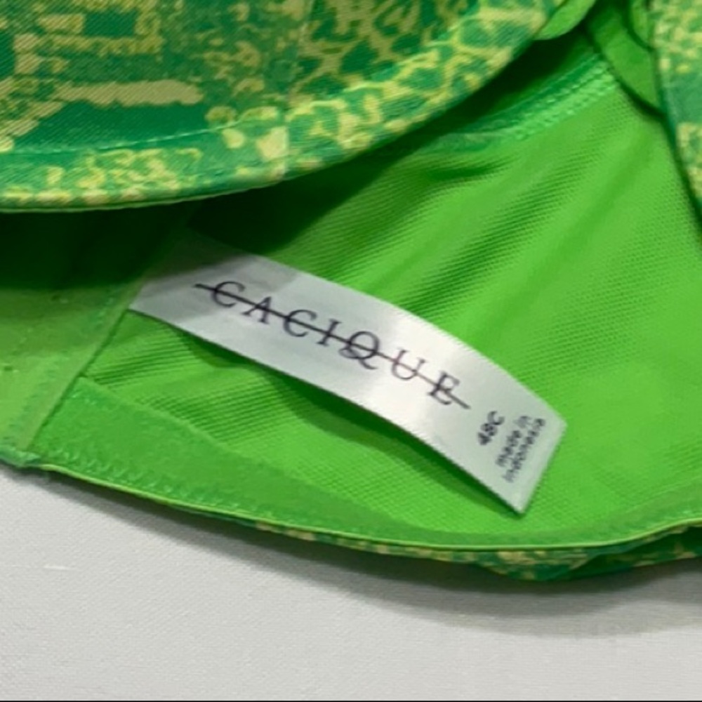 Cacique Green and Yellow Abstract Print Boost Plunge Bra with Adjustable Straps - Picture 6 of 6